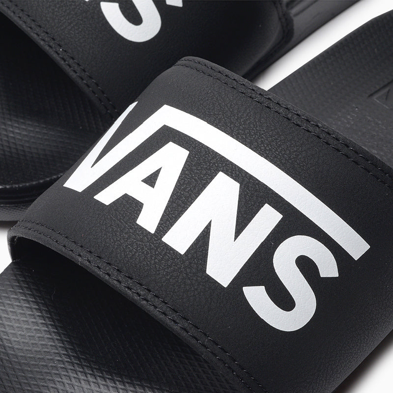Marca:
                    
                        
                            Vans
                        
                    
            
                    Ojota   Vans  Negro M La Costa Slide-On