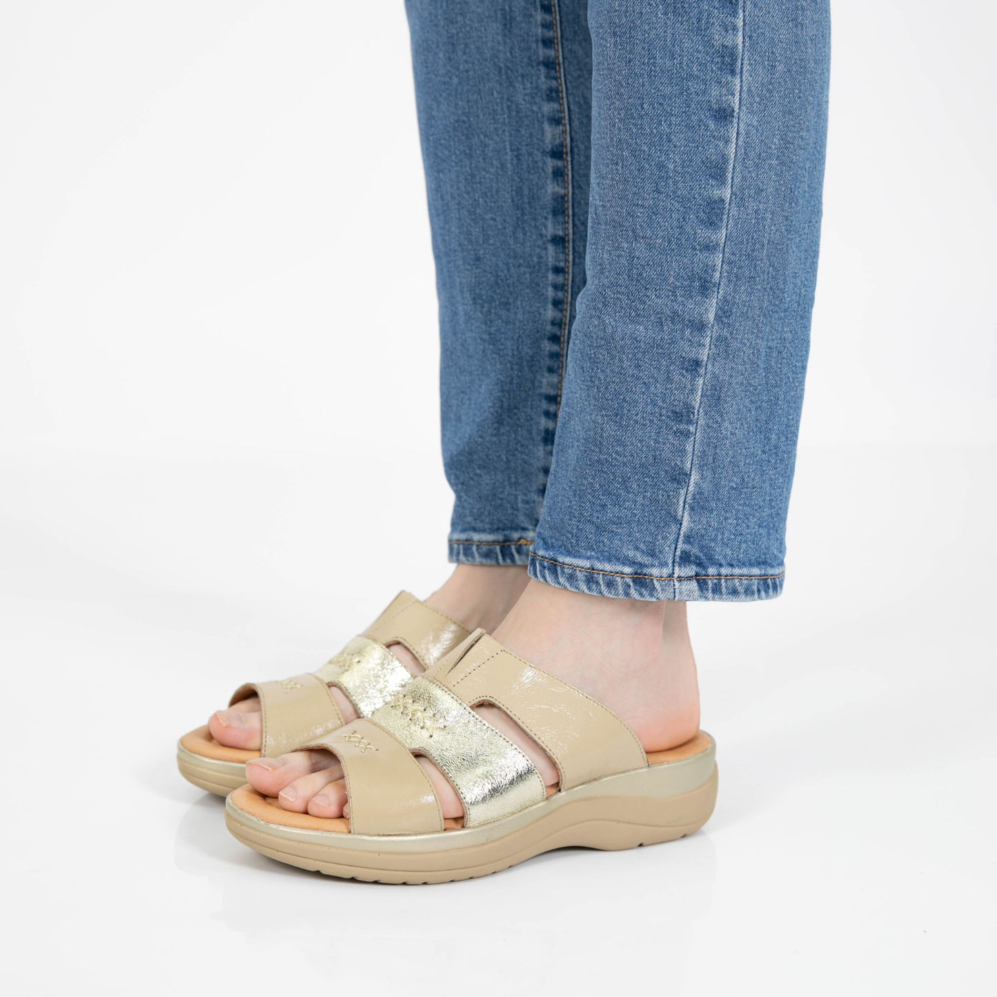 CHINELA TALIA BEIGE